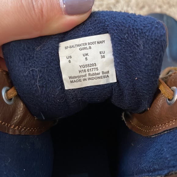 SPERRY • saltwater navy boot SIZE 6 - Picture 7 of 7